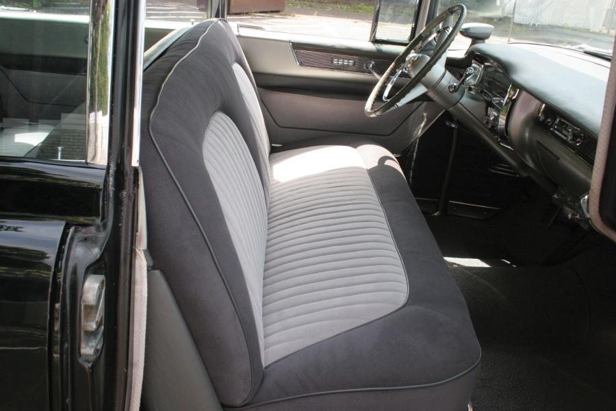  Cadillac Series 60 Fleetwood Special 1955 года  (фото 4 из 6)